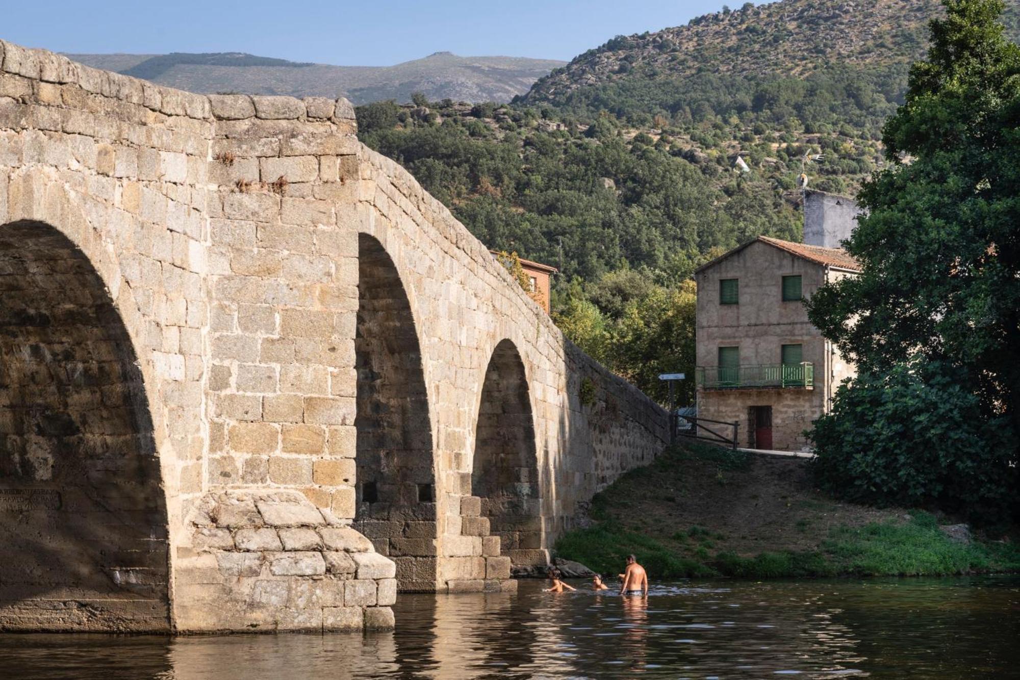 Casa Rural La Nava Navaluenga Esterno foto